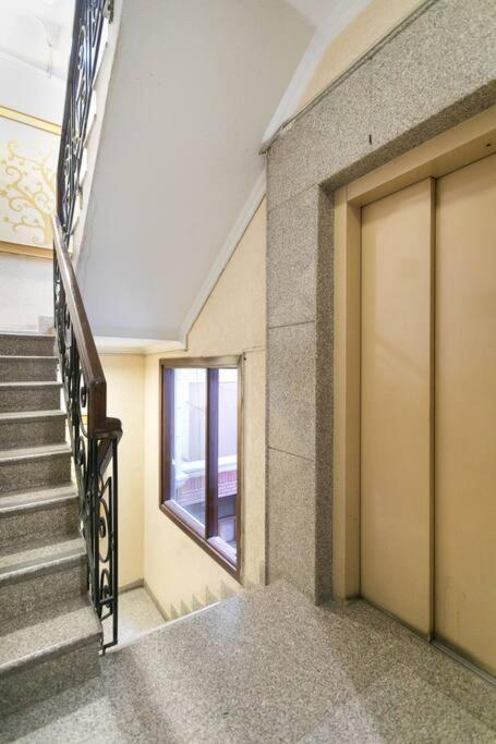 Tree Of Life Bed & Breakfast New Delhi Exterior photo