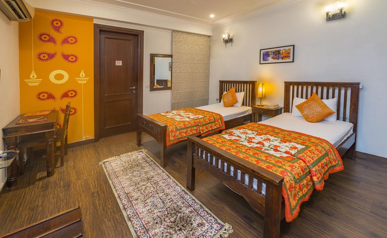 Tree Of Life Bed & Breakfast New Delhi Exterior photo
